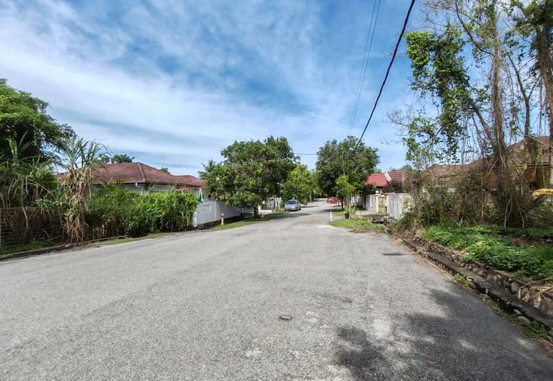Bungalow Lot Non bumi, Kota Puteri,Batu Arang Seksyen 2 