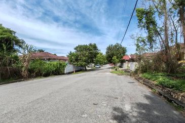 Bungalow Lot Non bumi, Kota Puteri,Batu Arang Seksyen 2 