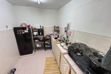 Pantai Indah Apartment (Fasa 2)