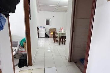 Pantai Indah Apartment (Fasa 2)