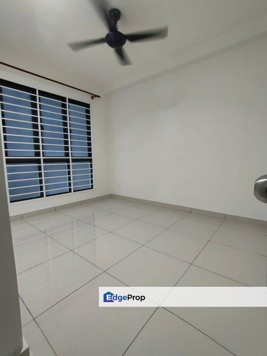 For Rent KL Trader  4 room 2 Car Park Jalan Gombak KL, Kuala Lumpur, Gombak