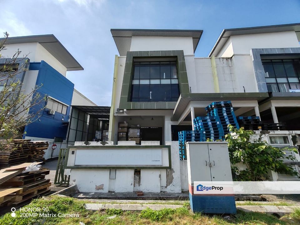 3-Stry Factory 6300 sqft Freehold with Office/ Warehouse Beranang, Semenyih, Selangor, Beranang