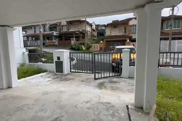 Jalan PUJ 9/8