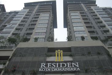 I Residence