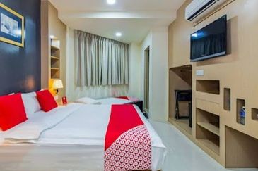 Kayu Ara Business Park, Kayu Ara