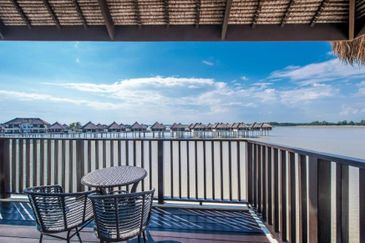 Avani Sepang water villa for sale