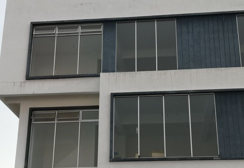 Ijok Bedong Semi-D Factory For Sale/Rent (Immediate Move in)