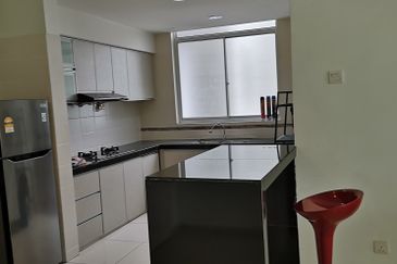 Midfields Condominium