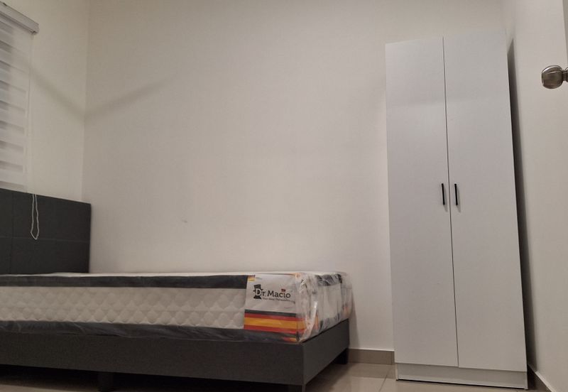 Midfields Condominium