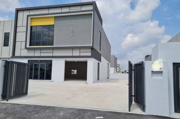 Eco Business Park V, Bandar Puncak Alam, Semi-D Factory, 75 x145 for Sale
