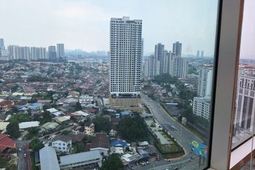 Oval Damansara