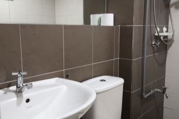 Midfields Condominium