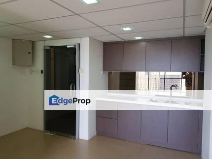 Empire soho office for rent (775sf), Selangor, Subang Jaya