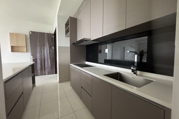 Alstonia Garden Height Bukit Rahman Putra