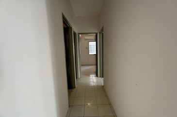 Medan Putra Condominium