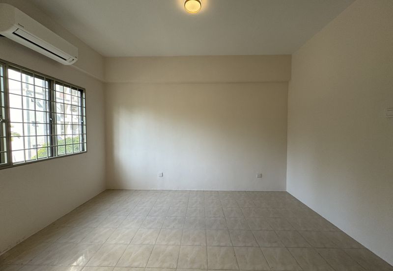 Medan Putra Condominium