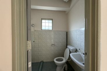 Medan Putra Condominium