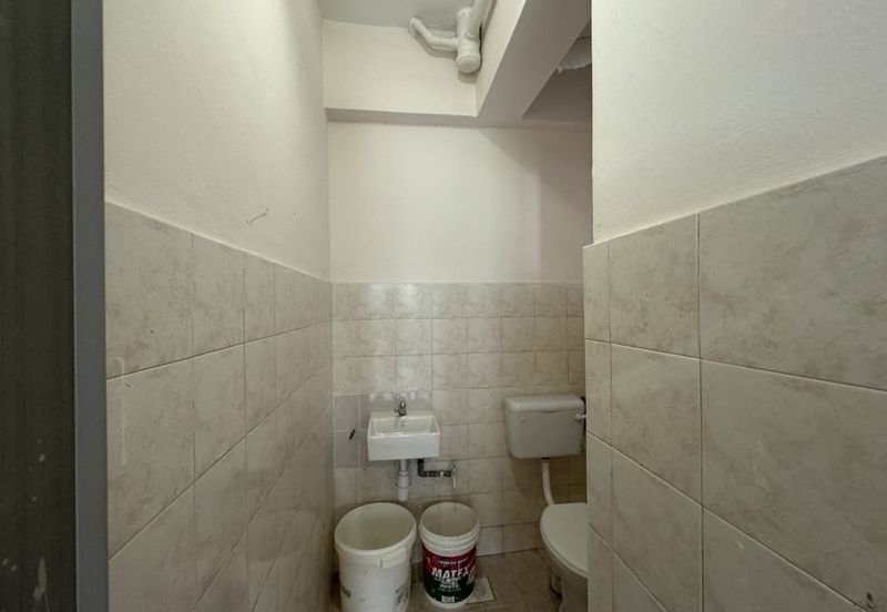 Medan Putra Condominium