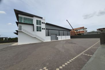 Brand New 3-Storey Semi-D Factory for Rent