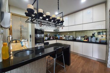 Saville @ The Park - Twin Villa