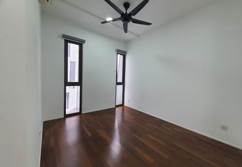 The Capers Sentul East