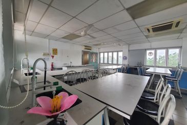 Rare Freehold Education Block with Wide Frontage 