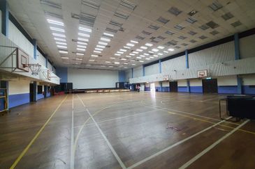 Rare Freehold Education Block with Wide Frontage 