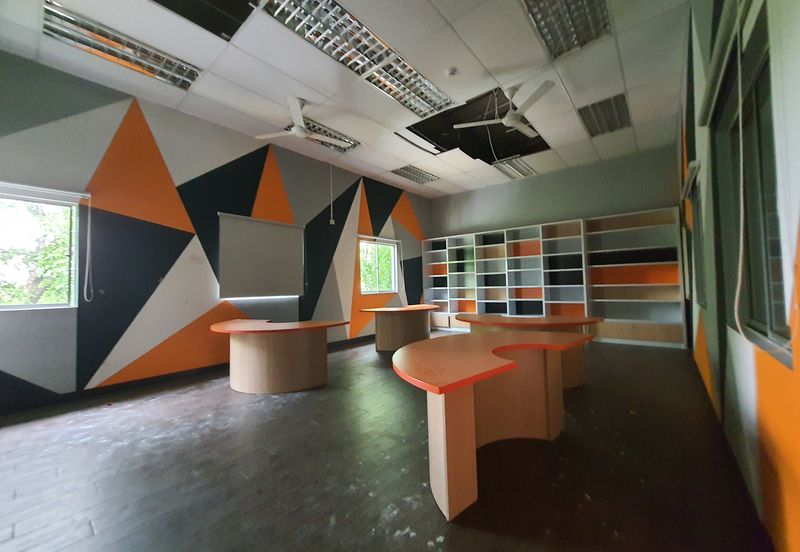 Rare Freehold Education Block with Wide Frontage 