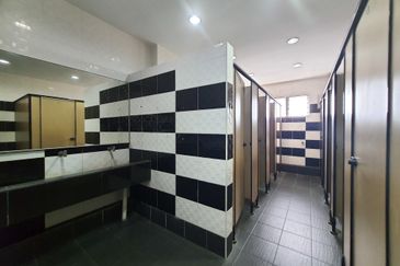 Rare Freehold Education Block with Wide Frontage 