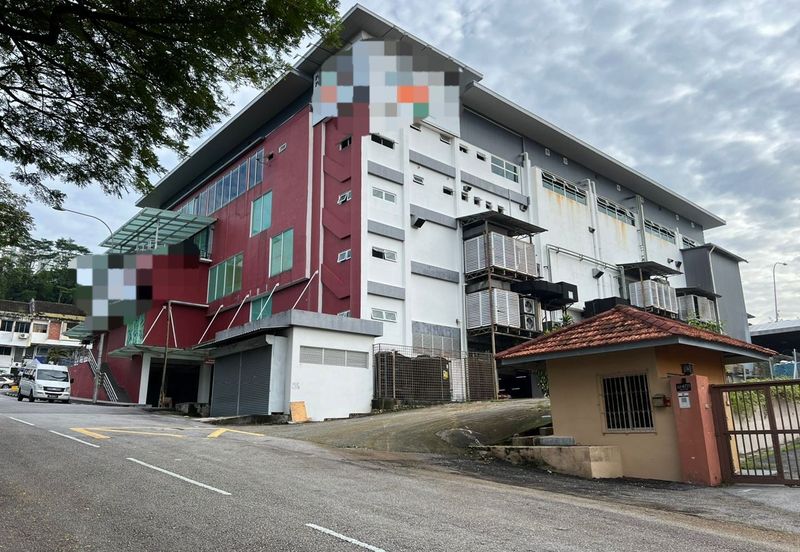 Quick Sale Below Market Rare Find Retail Property