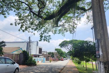 Seksyen 2, Petaling Jaya