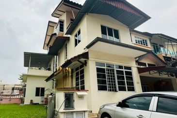 Happy Garden (Taman Gembira)