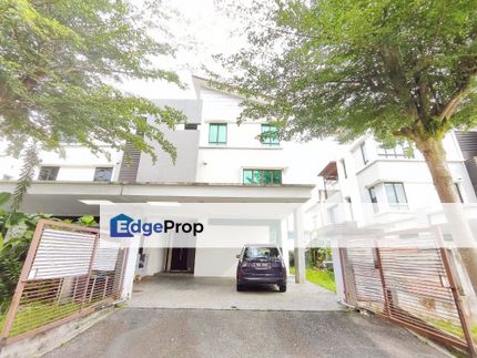Triple Storey Semi Detached House, Taman Tropika 2, Sg Tangkas, Bangi, Selangor, Bangi