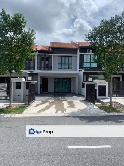 Double Storey Terrace House, Jalan Mat Kilau Alam Impian, Seksyen 35, Shah Alam , Selangor, Shah Alam