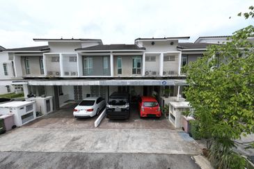 Double Storey Terrace House, The Pines Presint 11, Putrajaya
