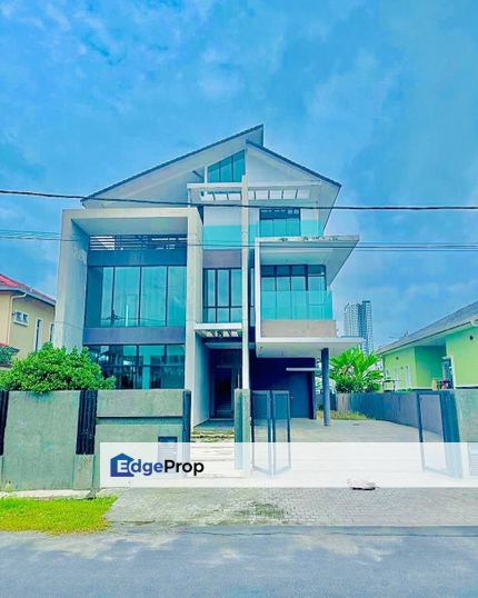 New Modern 2.5 Storey Bungalow, Taman Universiti Bangi , Selangor, Bangi