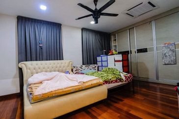 Taman Sri Hijau ( New Green Park )