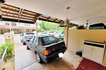 Laman Impian Garden Villas Townhouse, Sunway Damansara, Petaling Jaya