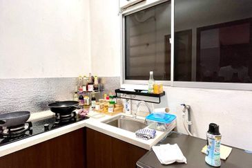 Residensi Zamrud (Zamrud Residensi)