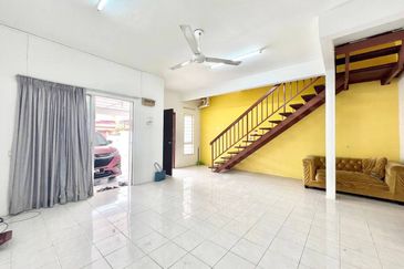 Jalan SP 4 @ Bandar Saujana Putra