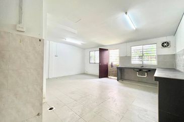 Jalan SP 4 @ Bandar Saujana Putra