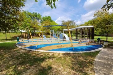 Triple Storey Terrace House, Anggun 3 Emerald Rawang