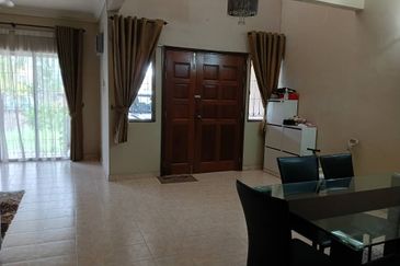Double Storey Terrace House, Jalan Serambi @ Bukit Jelutong