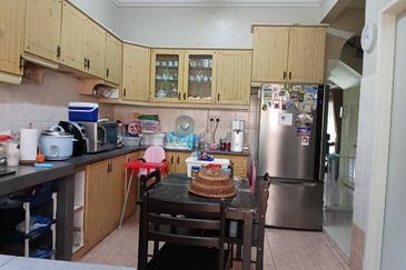 Double Storey Terrace House, Jalan Serambi @ Bukit Jelutong