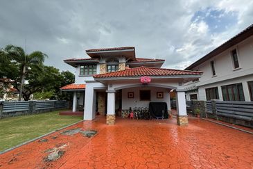 Double Storey Bungalow House, Ara Damansara