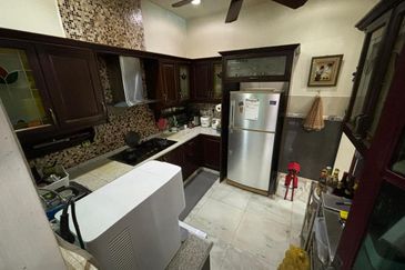 Double Storey Bungalow House, Ara Damansara