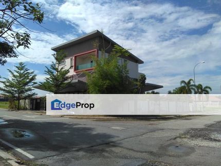 Triple Storey Bungalow @ Kota Bayu Emas, Klang, Selangor, Klang