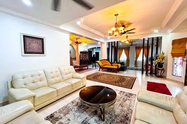 Bandar Tun Hussein Onn