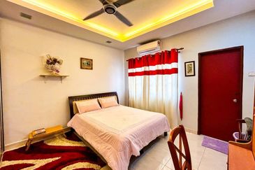 Bandar Tun Hussein Onn