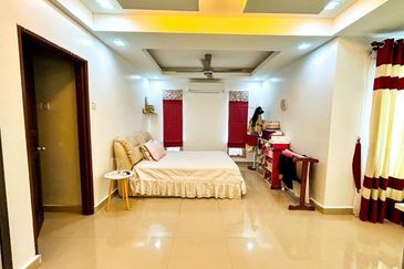 Bandar Tun Hussein Onn